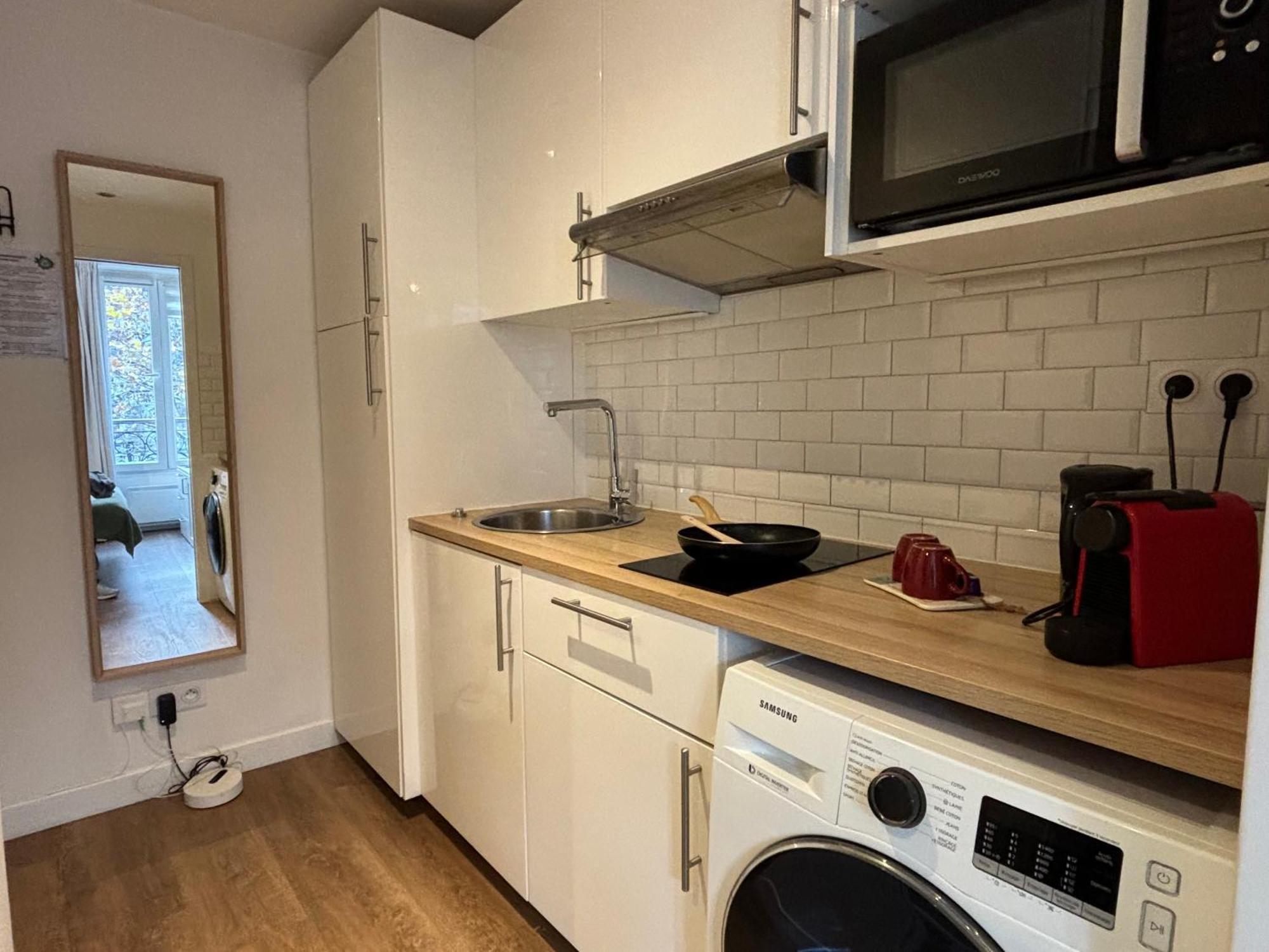 Clichy Studio Getaway - C70 Paris Luaran gambar