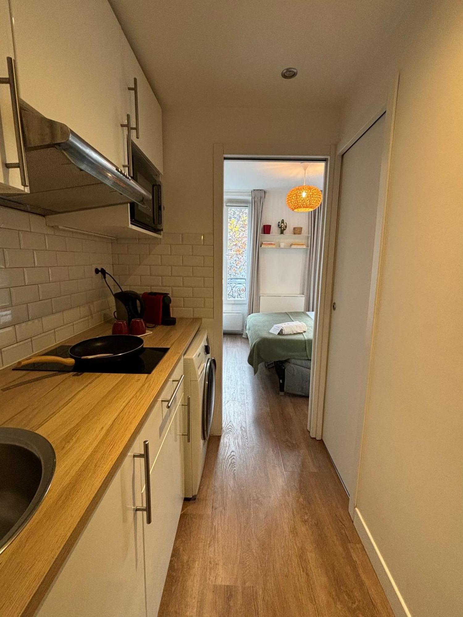 Clichy Studio Getaway - C70 Paris Luaran gambar